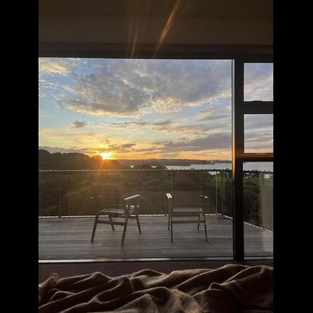 ホテル La Bodega Waiheke Island Surfdale エクステリア 写真