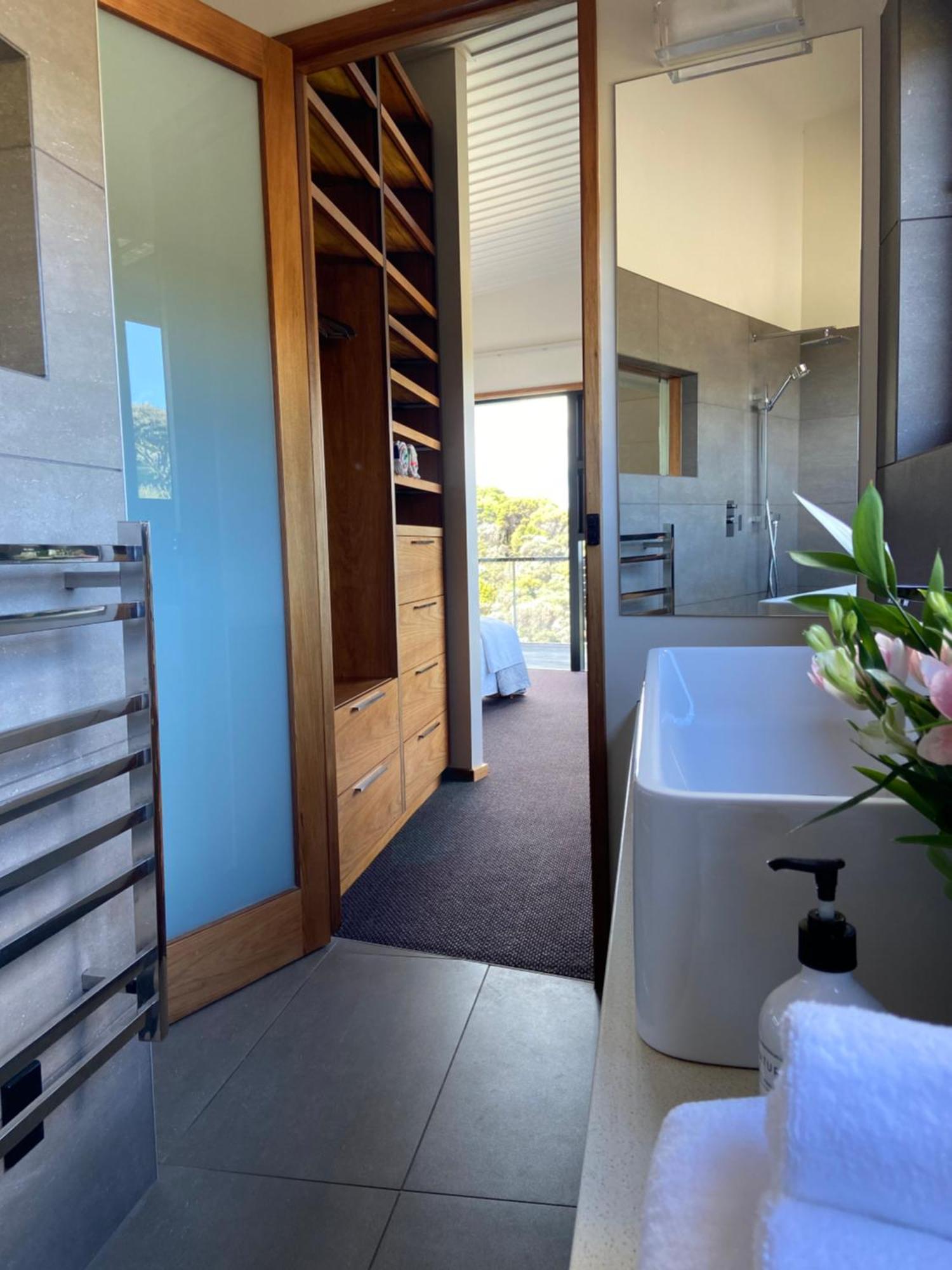 ホテル La Bodega Waiheke Island Surfdale エクステリア 写真
